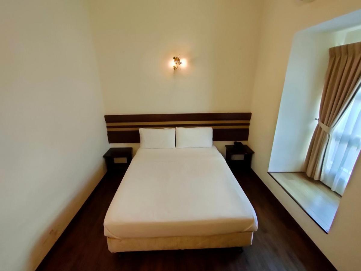 Cozzy Motel Малакка Экстерьер фото