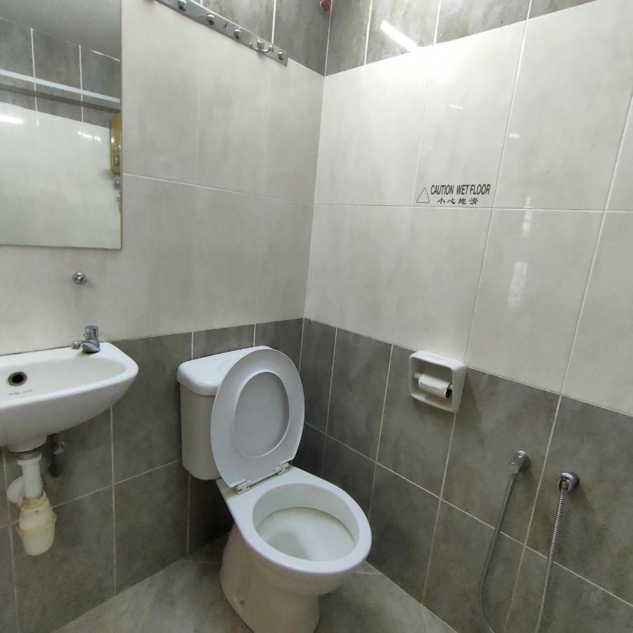 Cozzy Motel Малакка Экстерьер фото